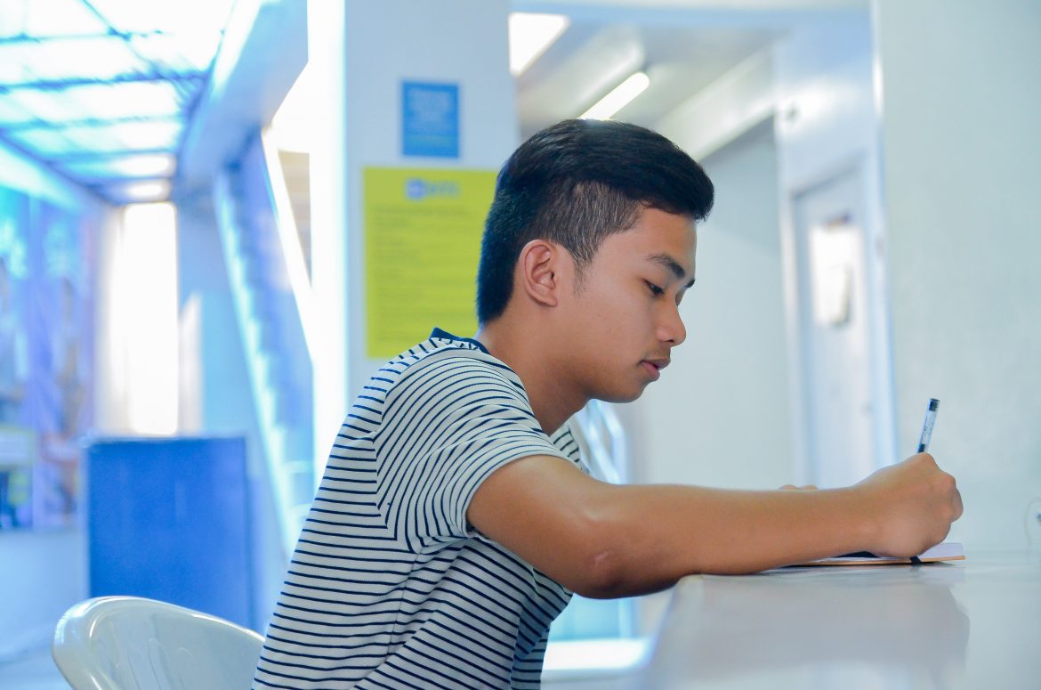 Proud Son of Davao is also a Proud Scholar of Prestone’s Anak ng Mekaniko Scholarship Program