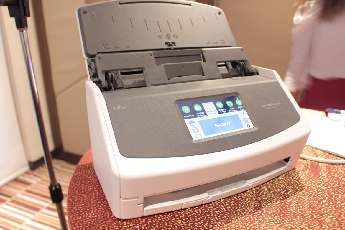 An optimized user experience that keeps evolving:  ScanSnap’s “One Button Simplicity”, taking efficiency to a new level.