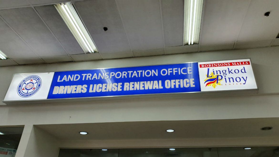 License renewal on Saturdays is now a reality