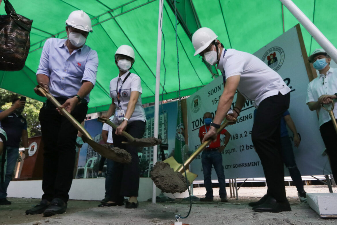 Yorme leads ground breaking for “Tondominium”